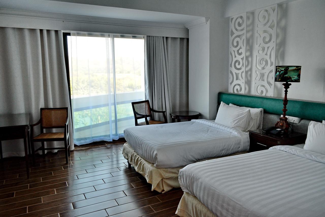 Vitalis White Sands Hotel Santiago  Szoba fotó